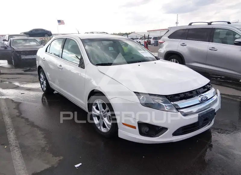 2012 Ford FUSION фото