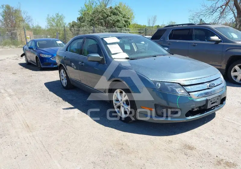 2012 Ford FUSION фото