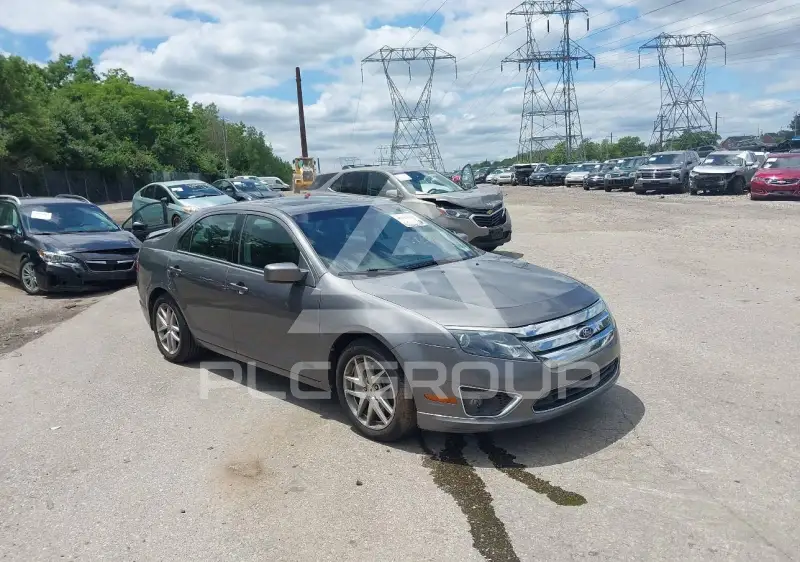 2012 Ford FUSION фото