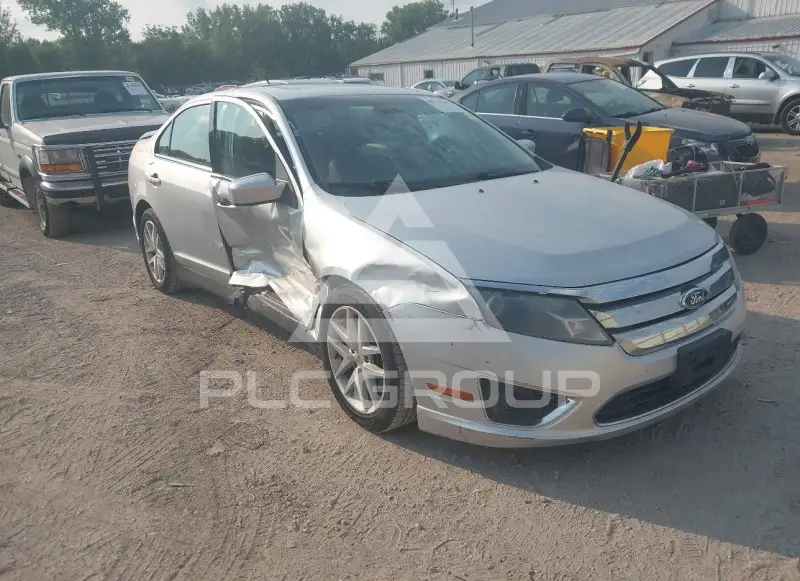 2012 Ford FUSION фото