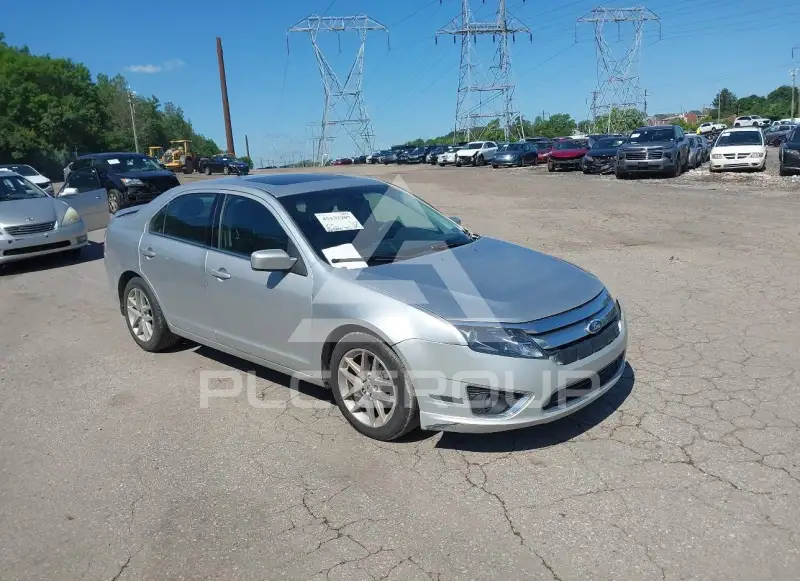2012 Ford FUSION фото