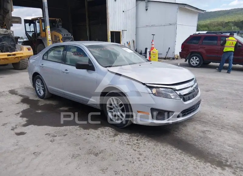 2012 Ford FUSION фото