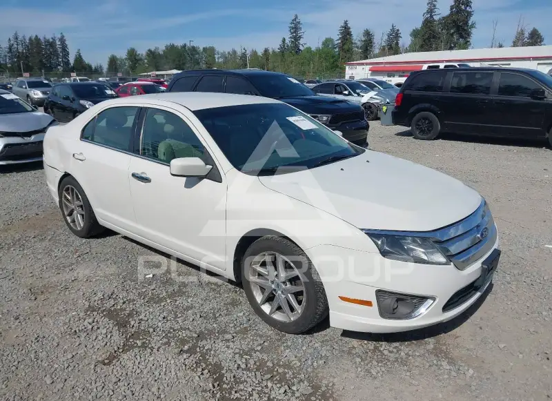 2012 Ford FUSION photo