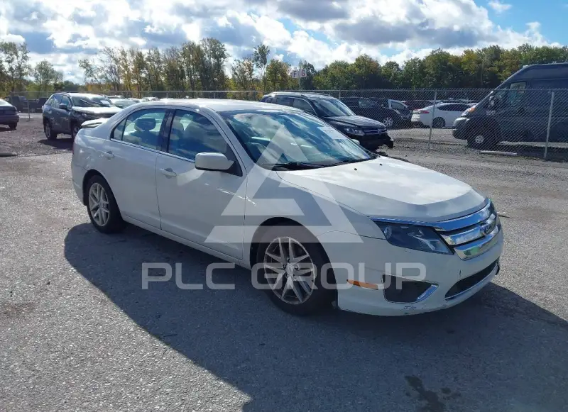 2012 Ford FUSION фото