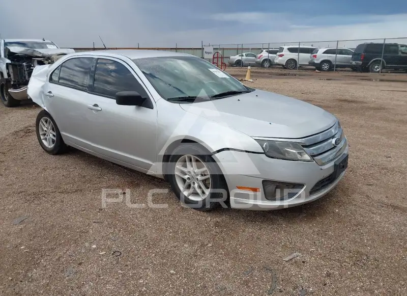 2012 Ford FUSION фото