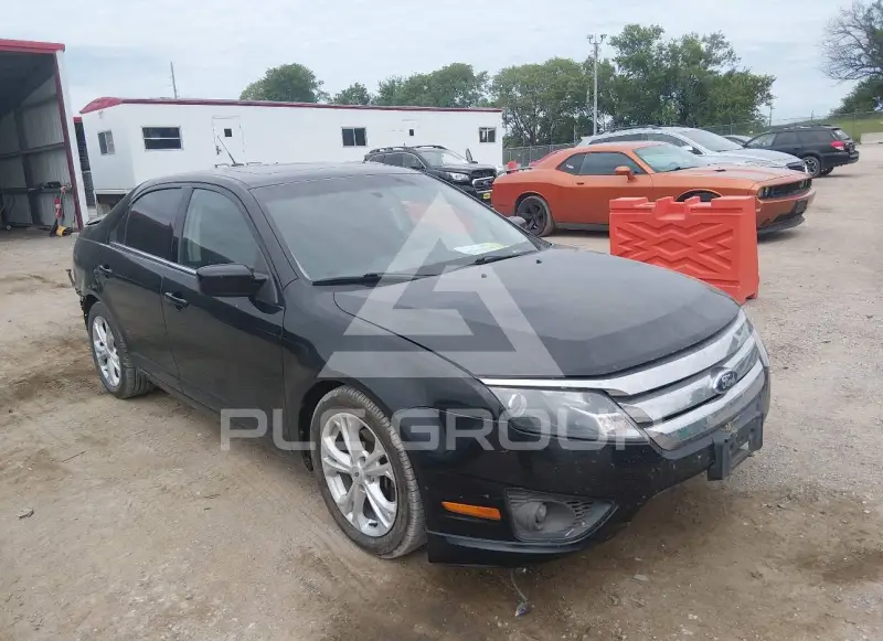 2012 Ford FUSION photo
