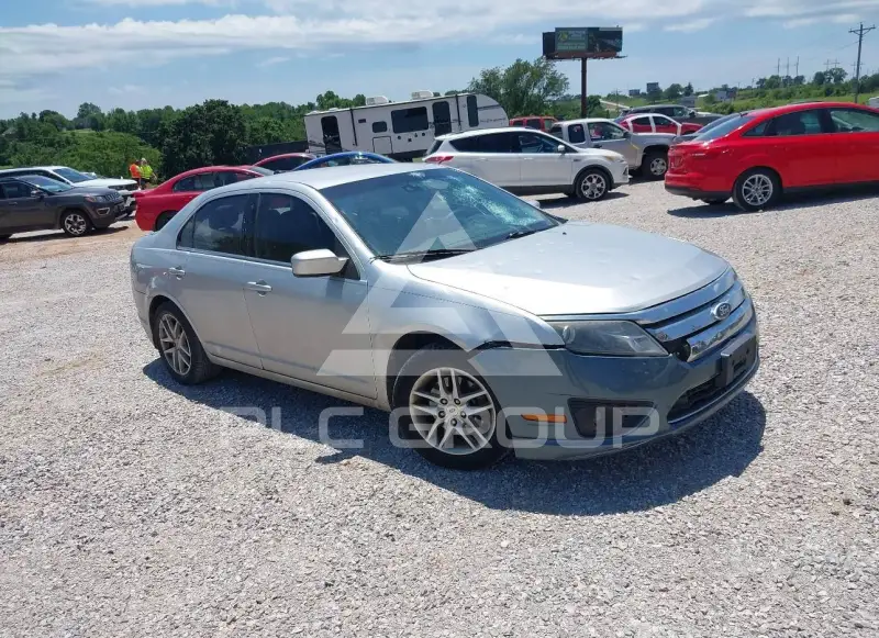 2012 Ford FUSION фото