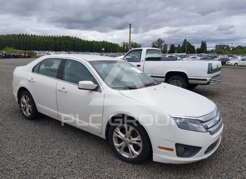 2012 Ford FUSION фото