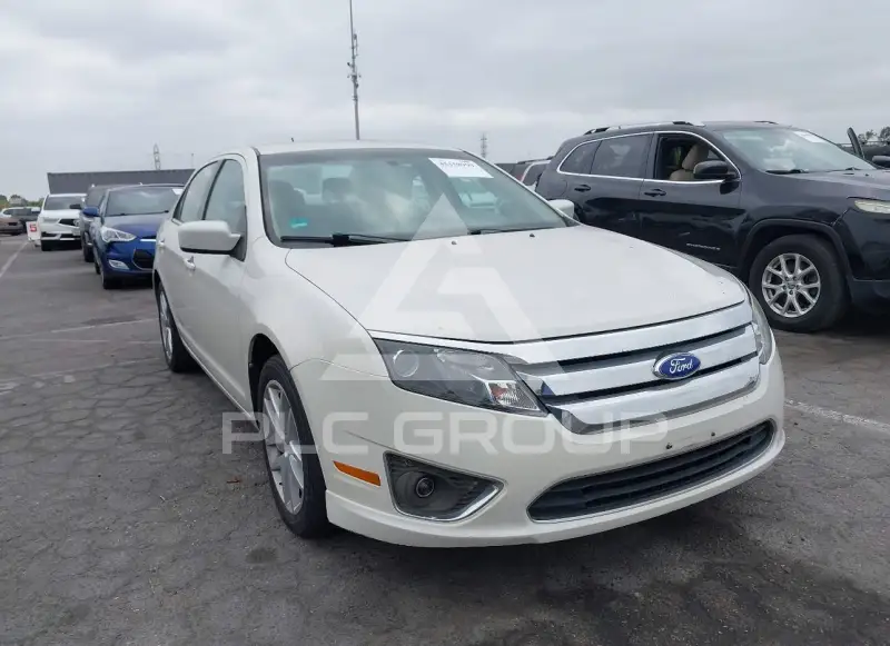 2012 Ford FUSION фото