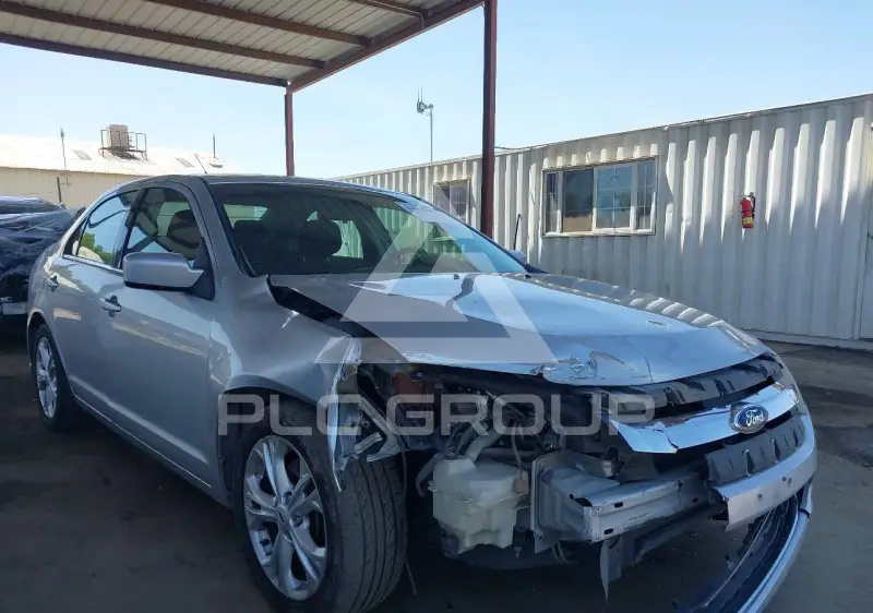2012 Ford FUSION фото