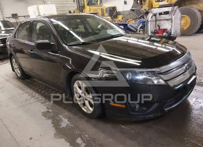 2012 Ford FUSION фото
