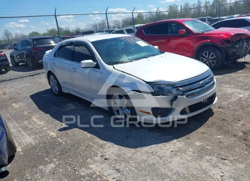 2012 Ford FUSION фото