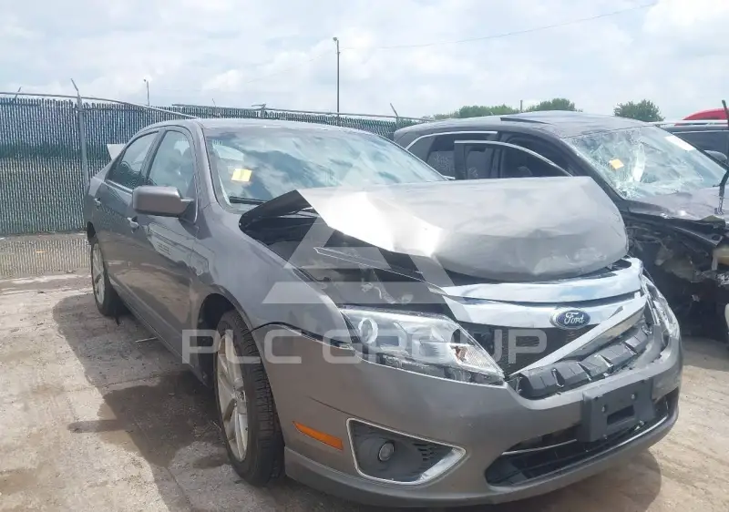2012 Ford FUSION photo