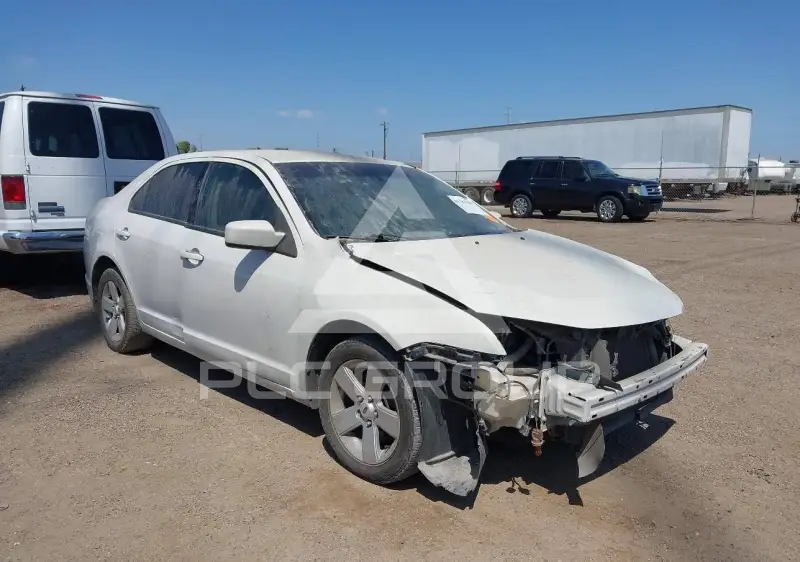 2012 Ford FUSION фото