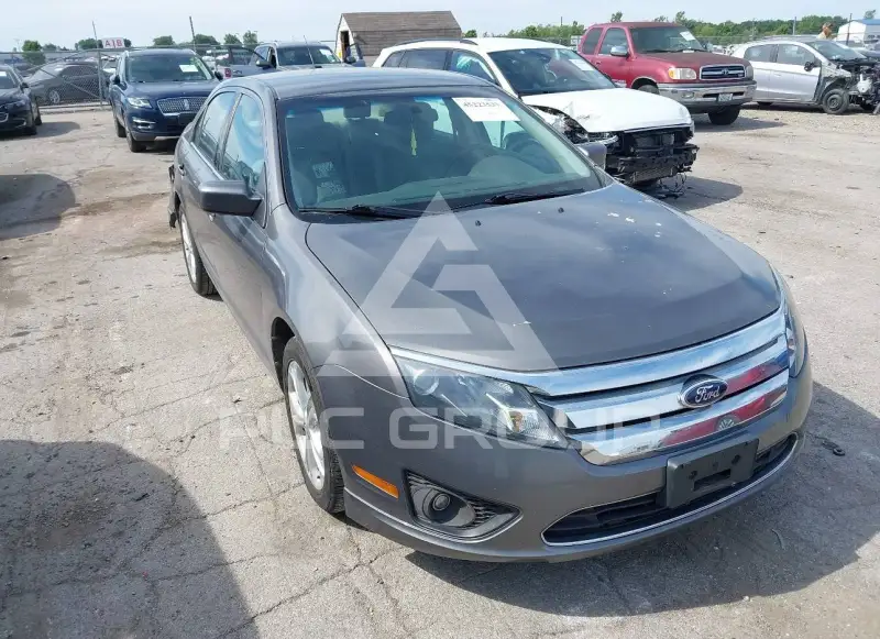 2012 Ford FUSION фото