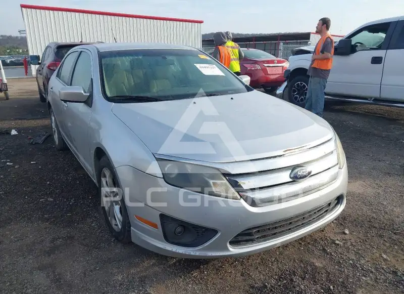 2012 Ford FUSION фото
