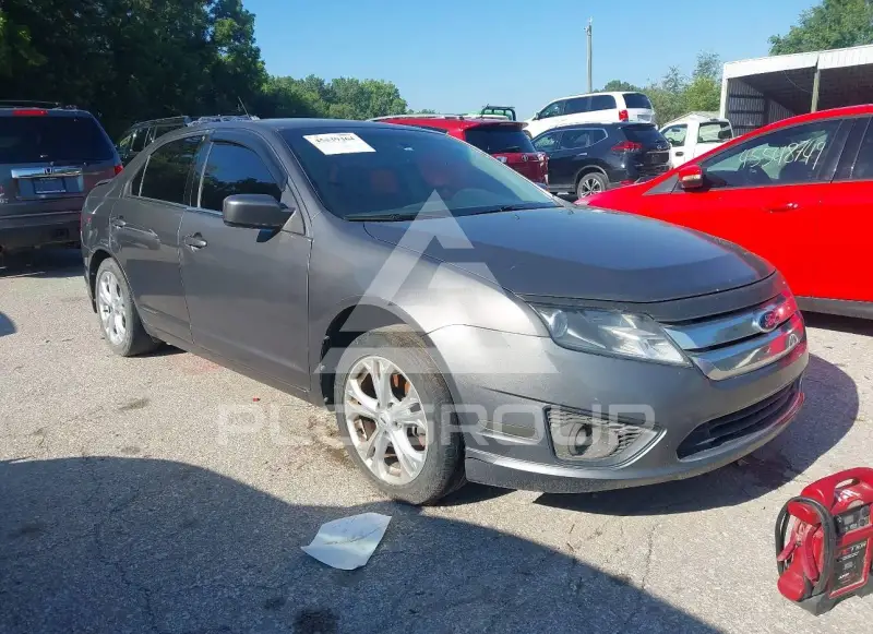 2012 Ford FUSION фото