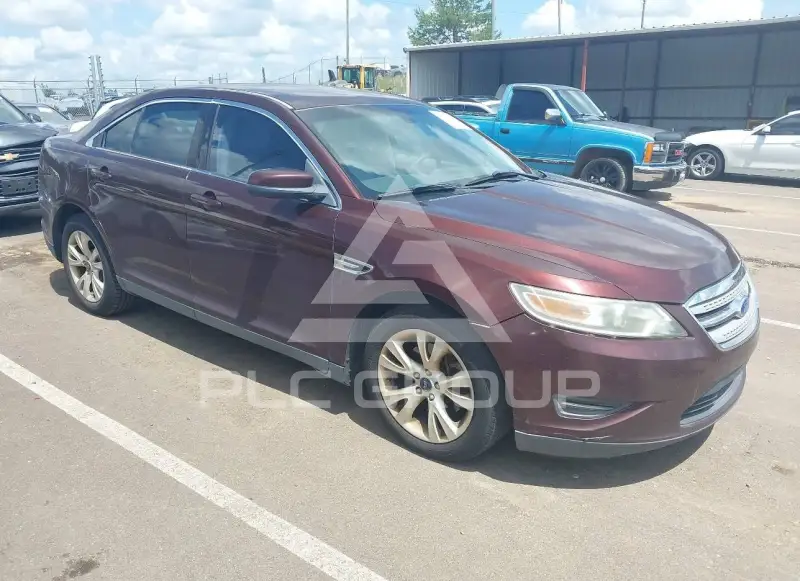 2012 Ford TAURUS photo