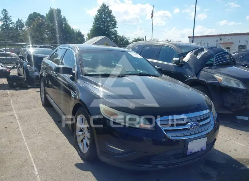 2012 Ford TAURUS photo