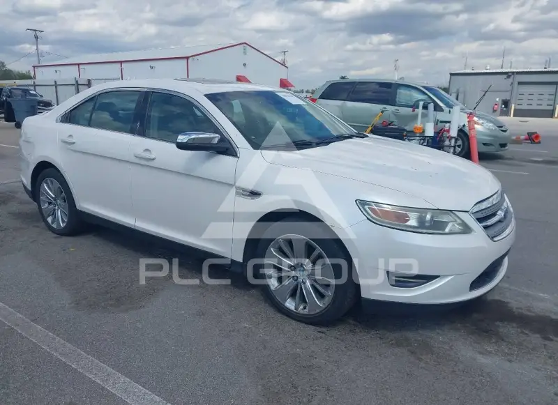 2012 Ford TAURUS фото