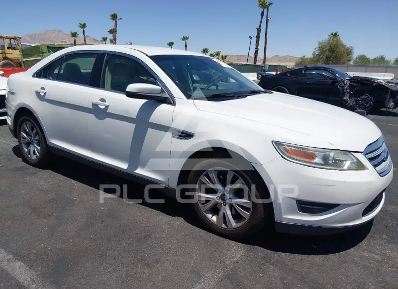 2012 Ford TAURUS фото