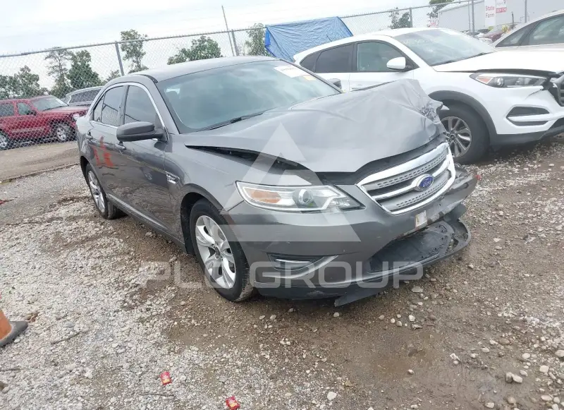 2012 Ford TAURUS фото
