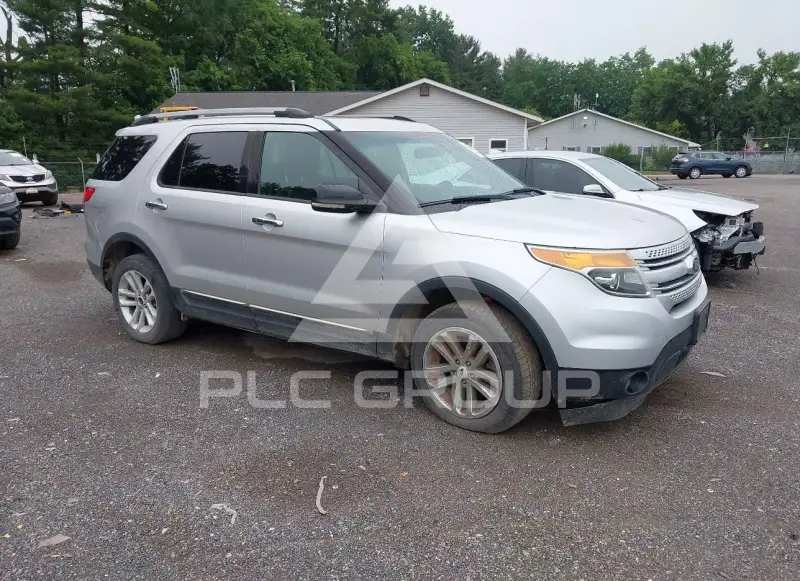 2012 Ford EXPLORER photo