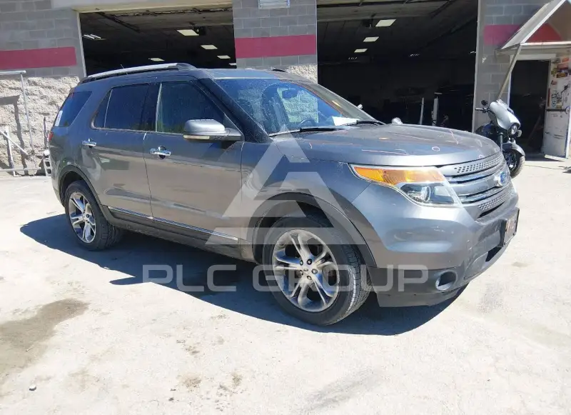 2012 Ford EXPLORER photo