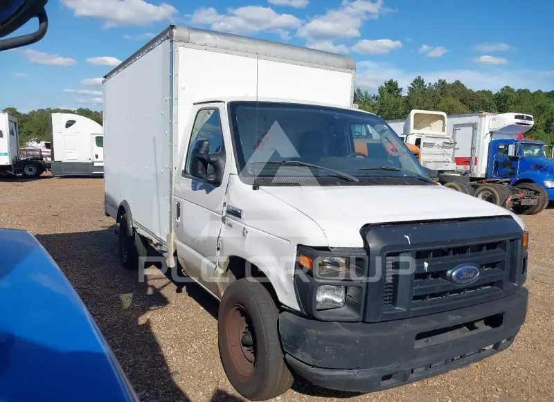 2012 Ford E-350 photo