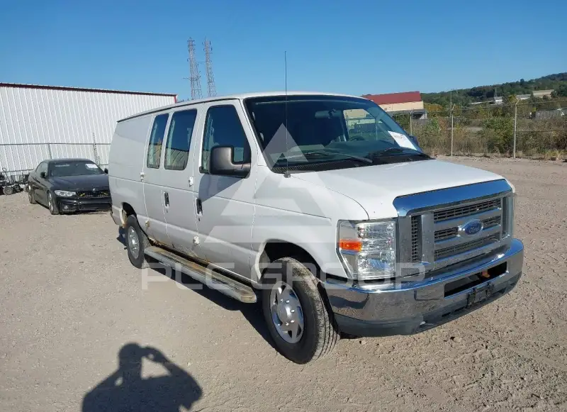 2012 Ford E-250 photo