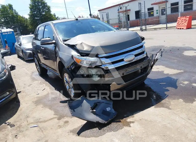 2012 Ford EDGE photo