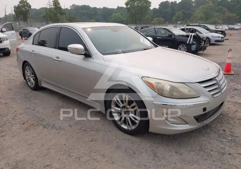 2012 Hyundai Genesis фото