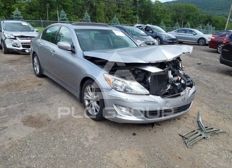 2012 Hyundai Genesis photo