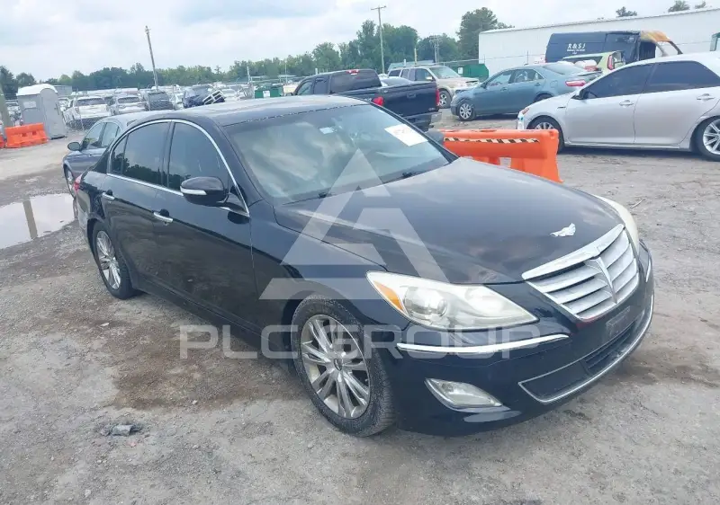 2012 Hyundai Genesis photo