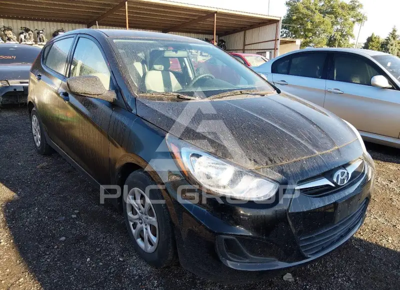 2012 Hyundai Accent фото