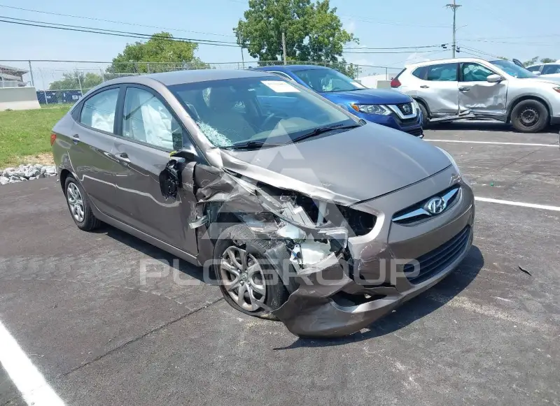 2012 Hyundai Accent фото