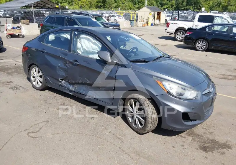 2012 Hyundai Accent фото