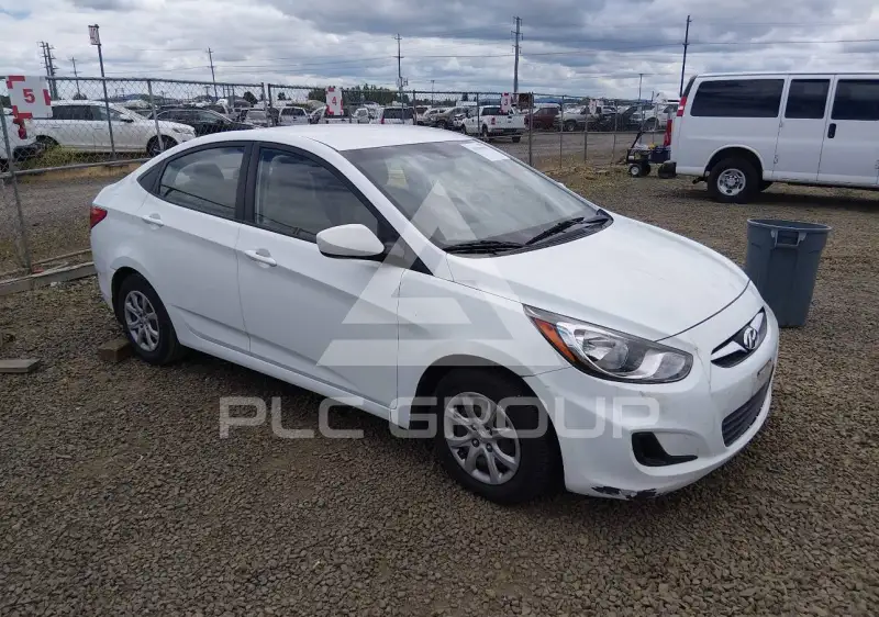 2012 Hyundai Accent фото