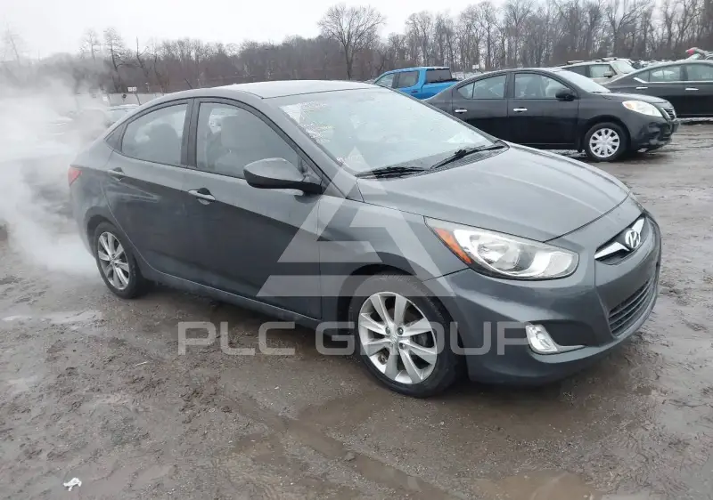2012 Hyundai Accent фото