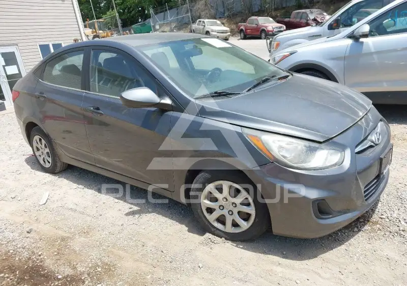 2012 Hyundai Accent фото