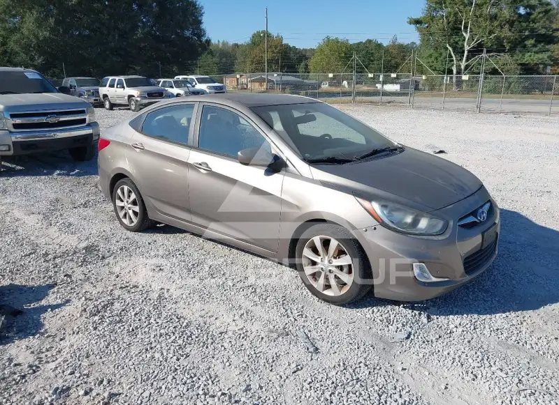2012 Hyundai Accent фото