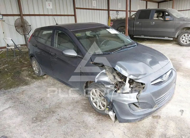2012 Hyundai Accent фото