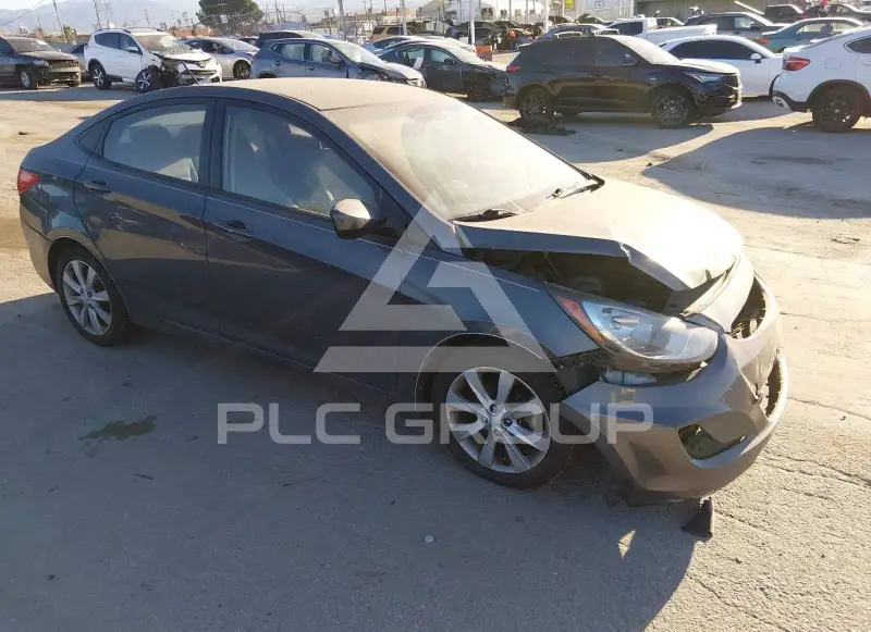 2012 Hyundai Accent photo