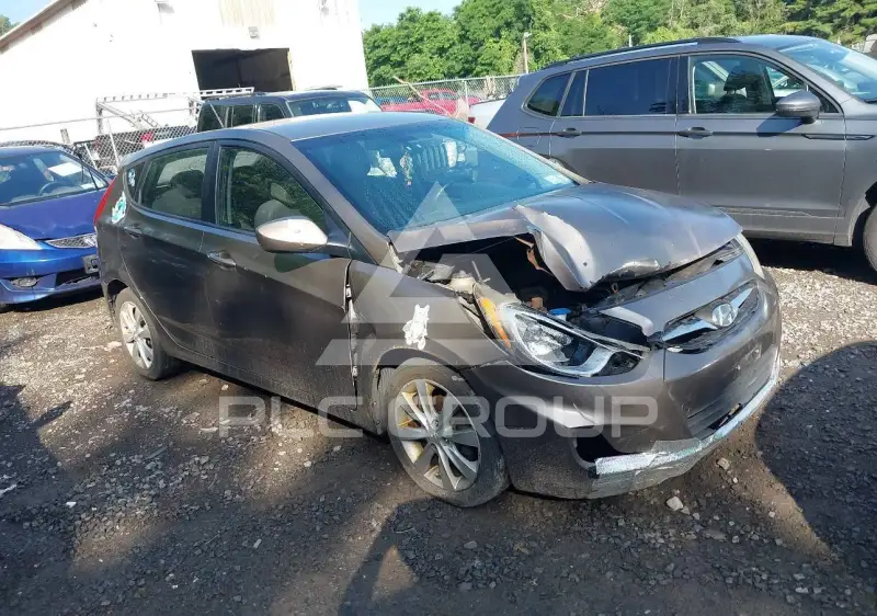 2012 Hyundai Accent фото