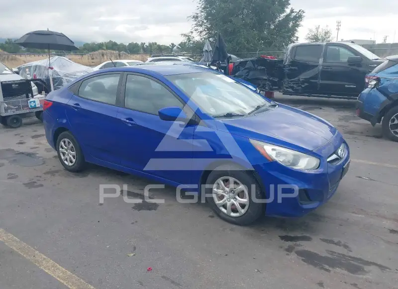 2012 Hyundai Accent фото