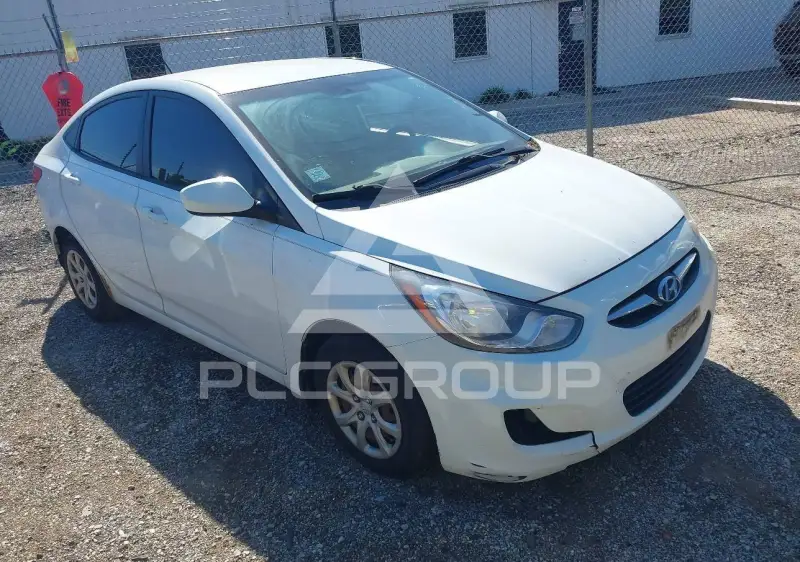 2012 Hyundai Accent фото