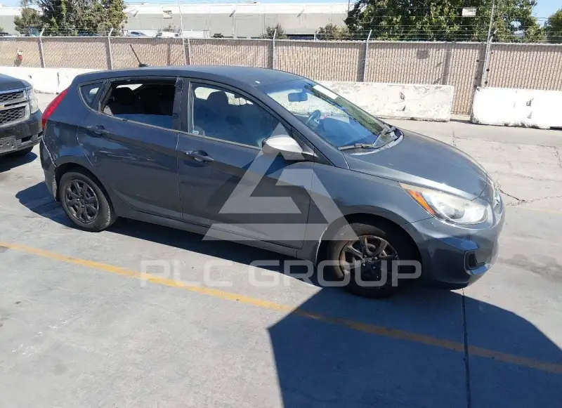 2012 Hyundai Accent фото