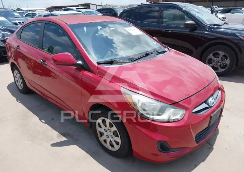 2012 Hyundai Accent фото