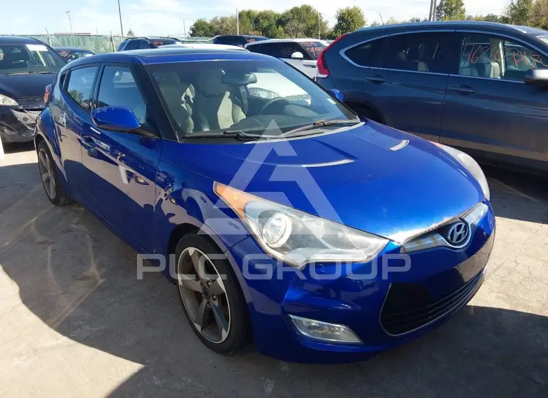 2012 Hyundai Veloster photo