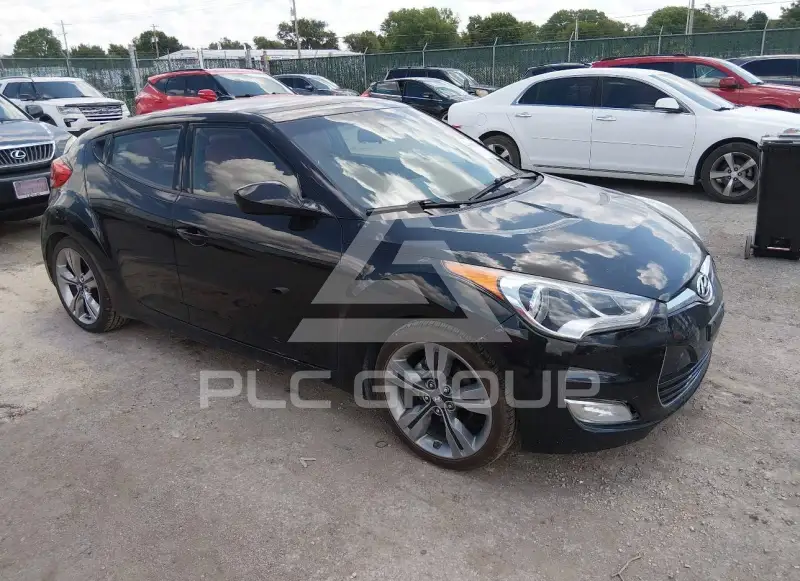 2012 Hyundai Veloster photo